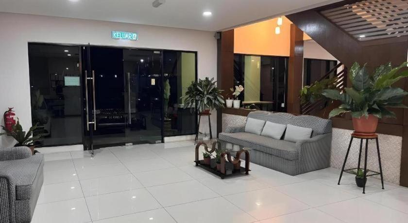 Hotel D Arc 3*