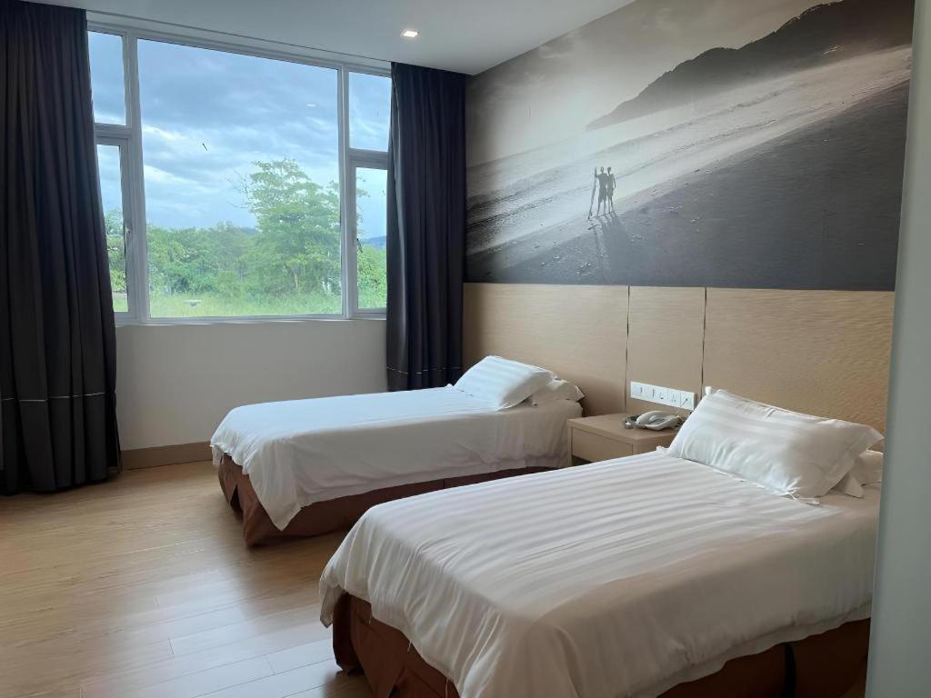 Hotel D Arc 3*